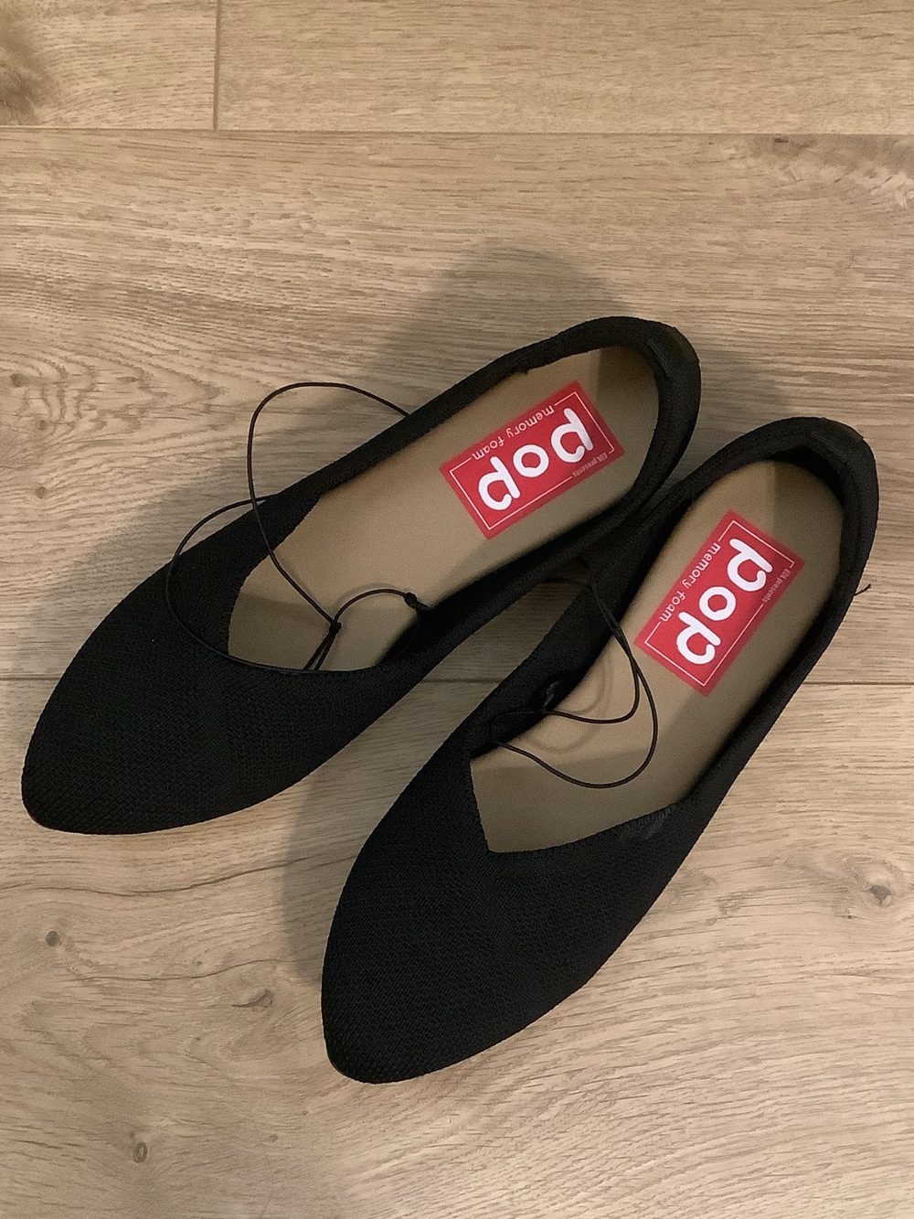 Pop Size 6.5 Black Pointed Memory Foam Flats. New No Box